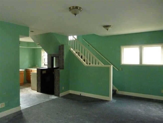 Building Photo - 209 Old Orchard Pl