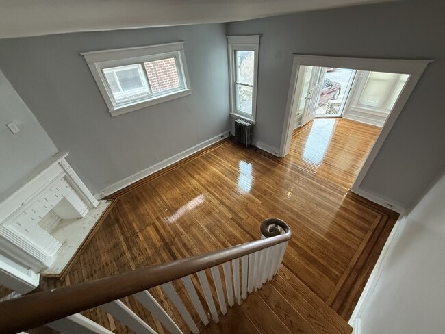 Building Photo - 1243 Magnolia Ave