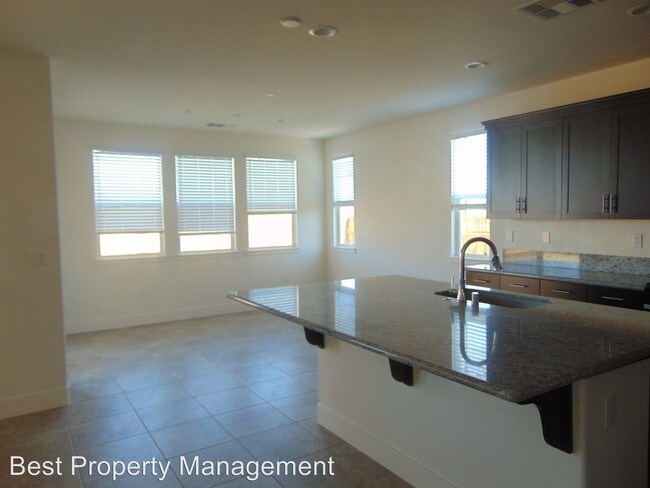Foto del edificio - 4 br, 3 bath House - 17948 Leto Way