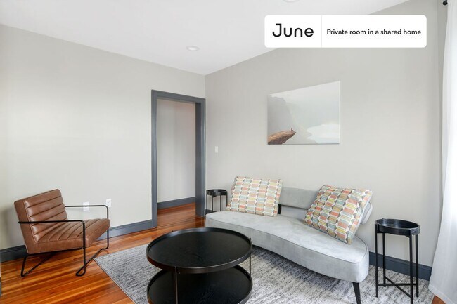 Foto del edificio - Room in Shared 4 bed/2 bath home