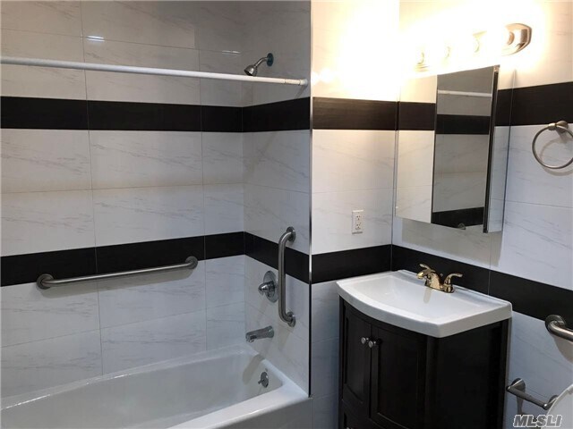 Foto del edificio - 42-26 147th St