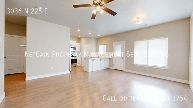 Building Photo - 3036 225 E