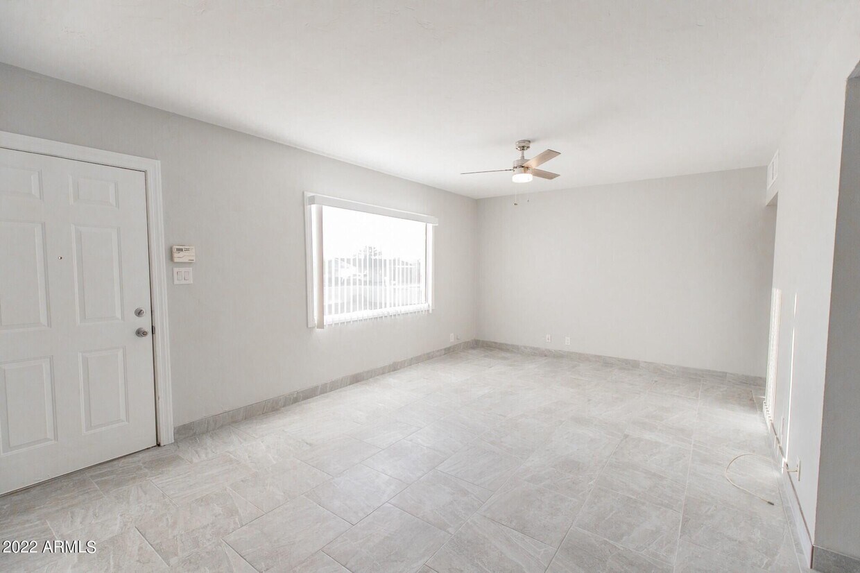 Foto principal - 8111 N 11th St