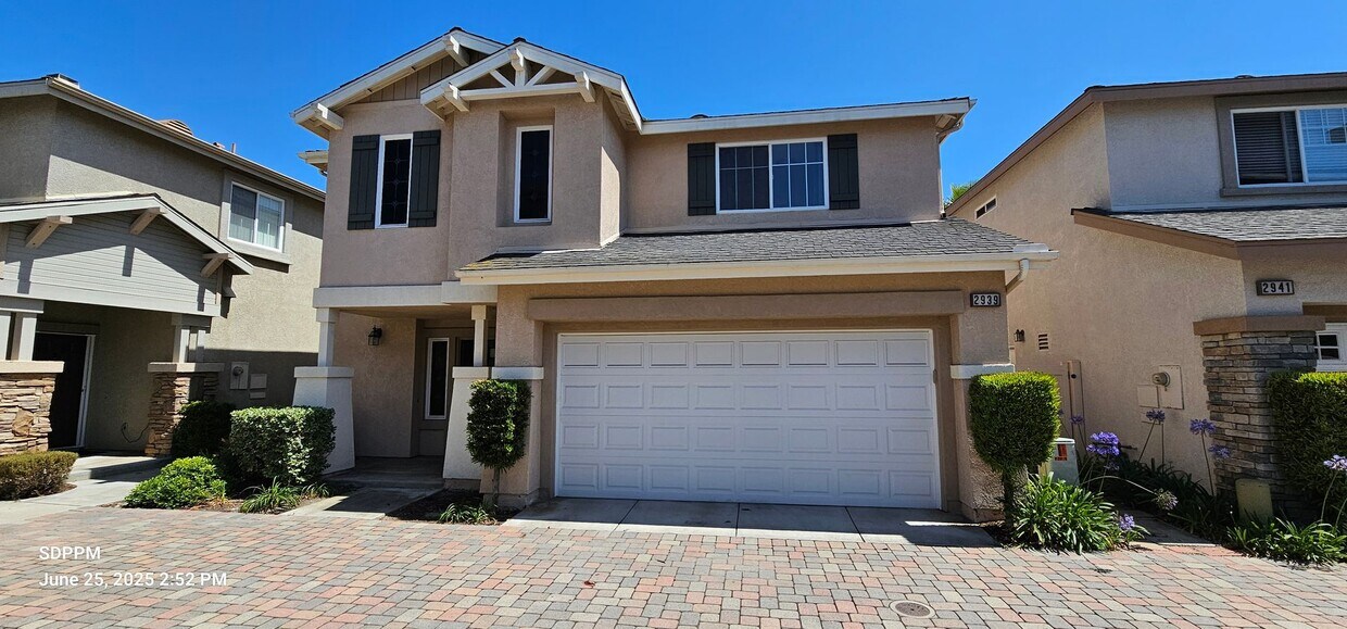 Foto principal - SAN DIEGO / SERRA MESA - Stonecrest Villag...
