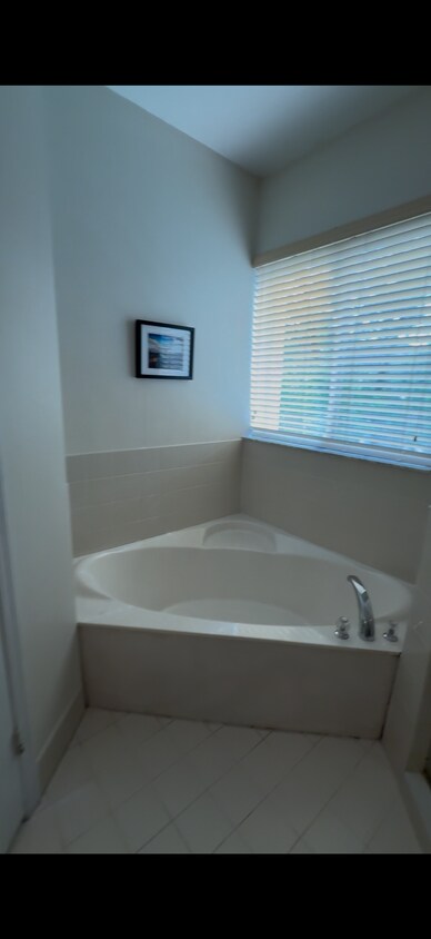 Building Photo - 20774 SW 90th Pl