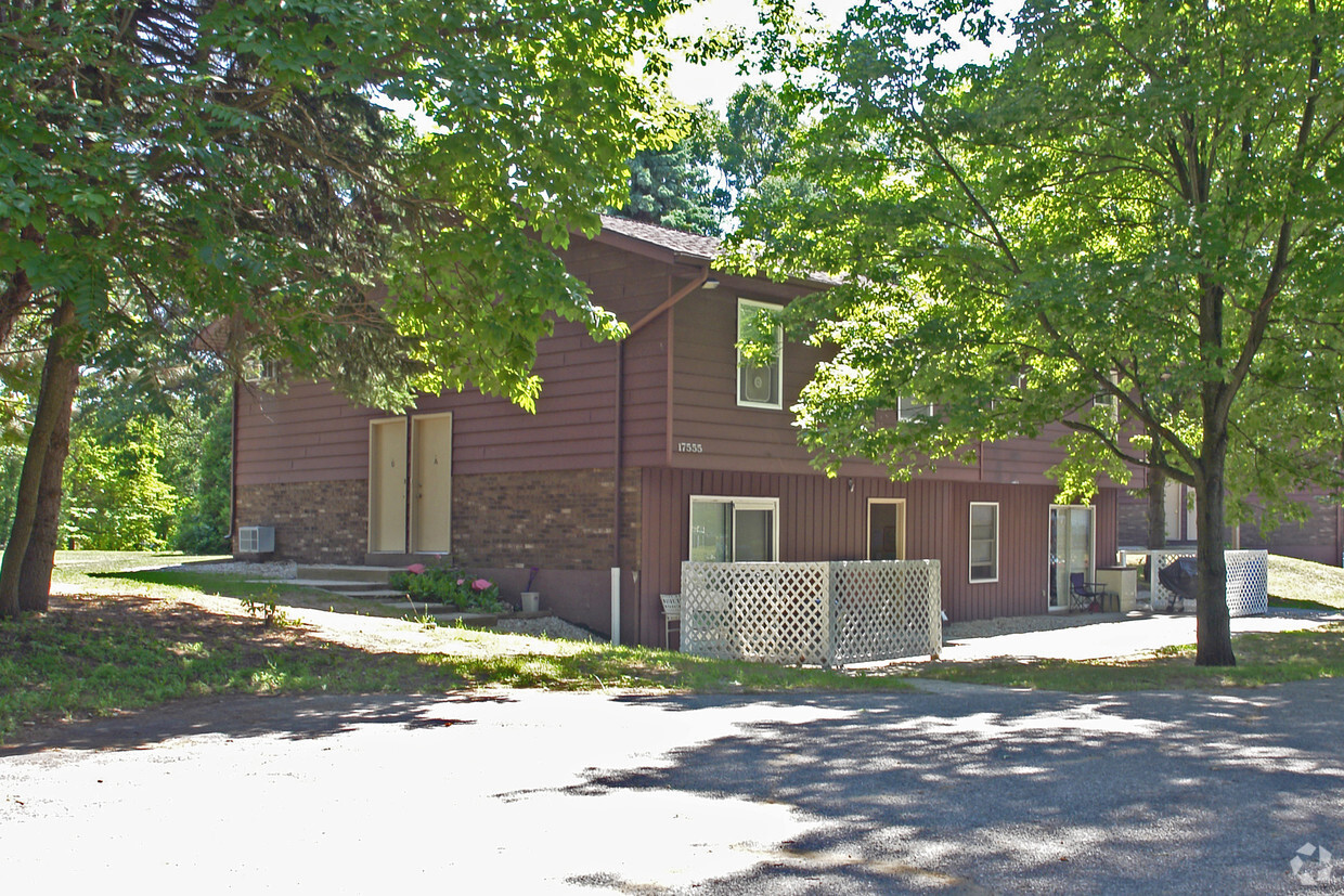 Apartments Spring Lake Mi