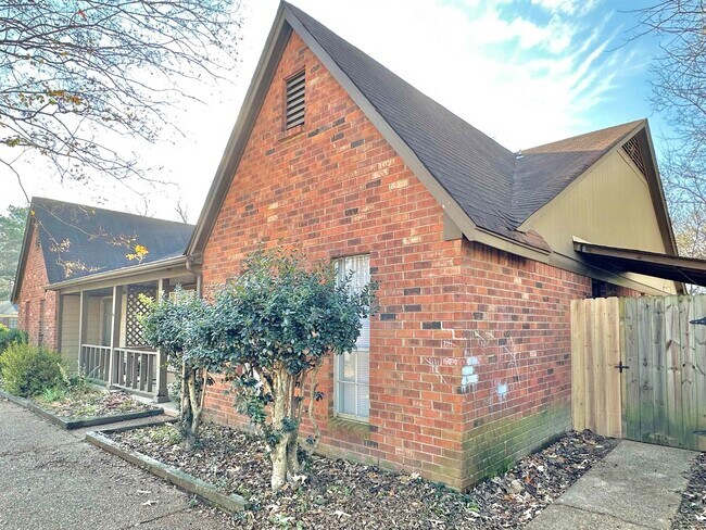 Foto del edificio - 2065 Goldbrier Ln