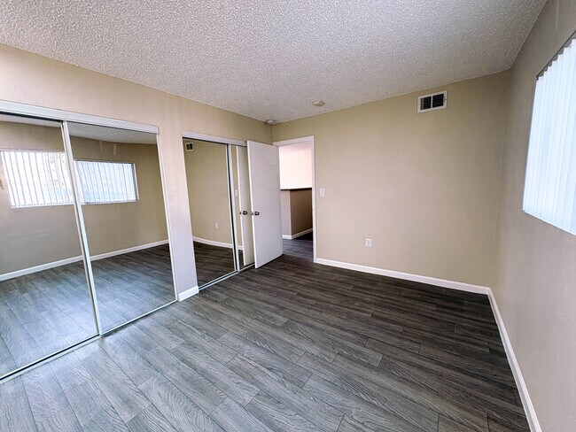 1 habitación, 1 baño - Dormitorio - Ogden Villas