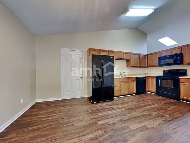 Building Photo - 2515 Bridgewood Dr