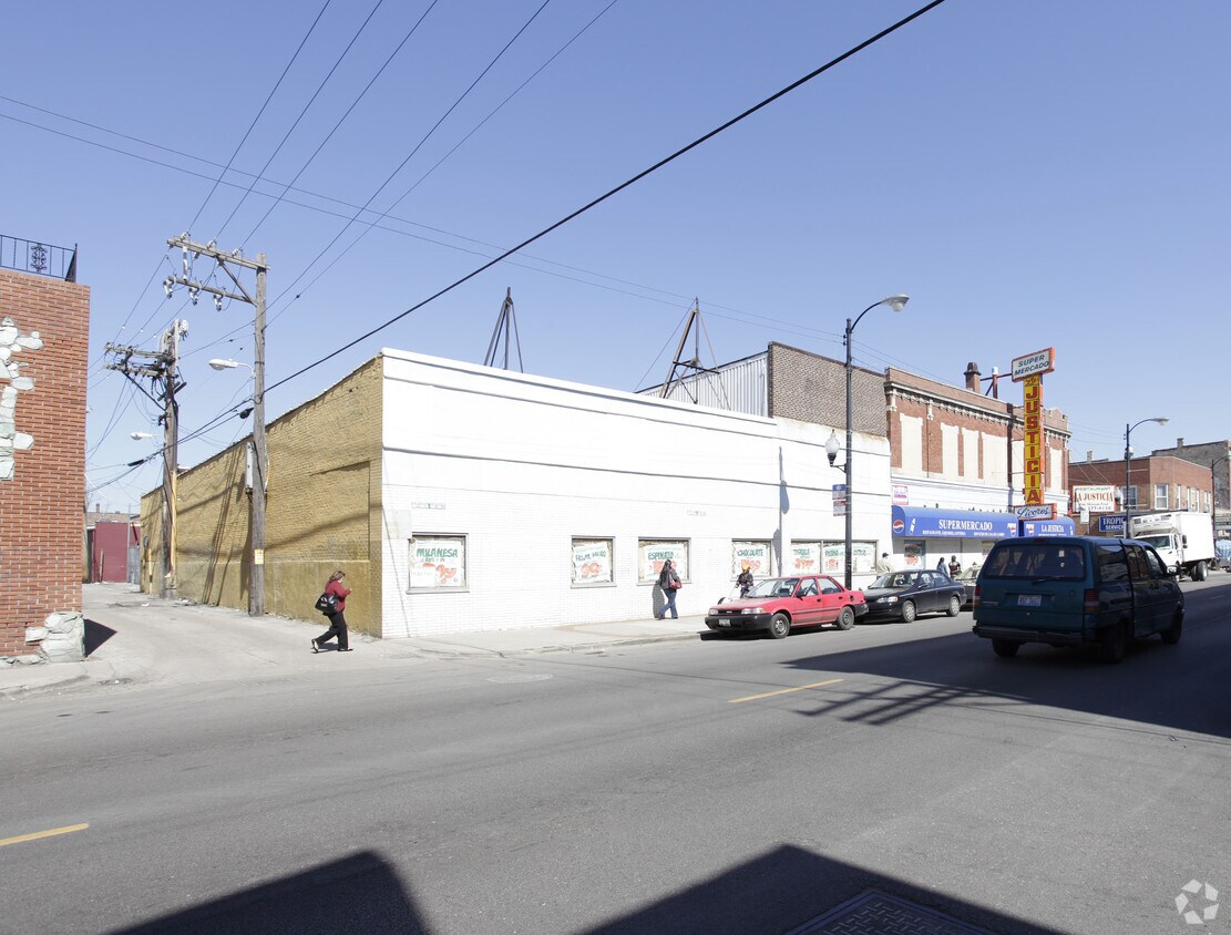 Foto del edificio - 3639 26th St W