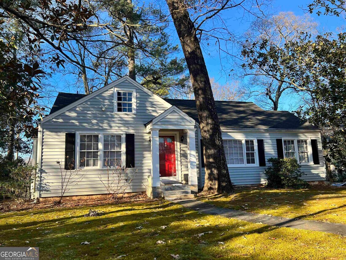 Primary Photo - 3616 Habersham Rd NW
