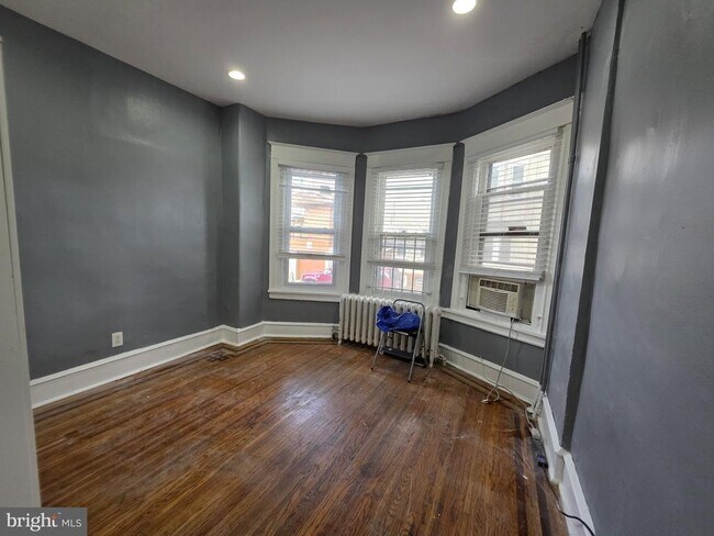 Foto del edificio - 5329 Walnut St