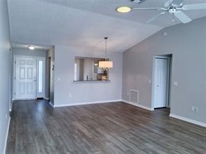 Building Photo - 130 Costa Mesa Dr
