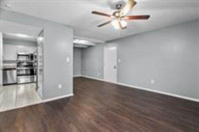 Foto del edificio - 1 NW O'Brien Rd