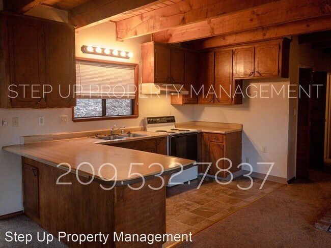 Building Photo - 3 br, 2 bath House - 22845 Hitching Post