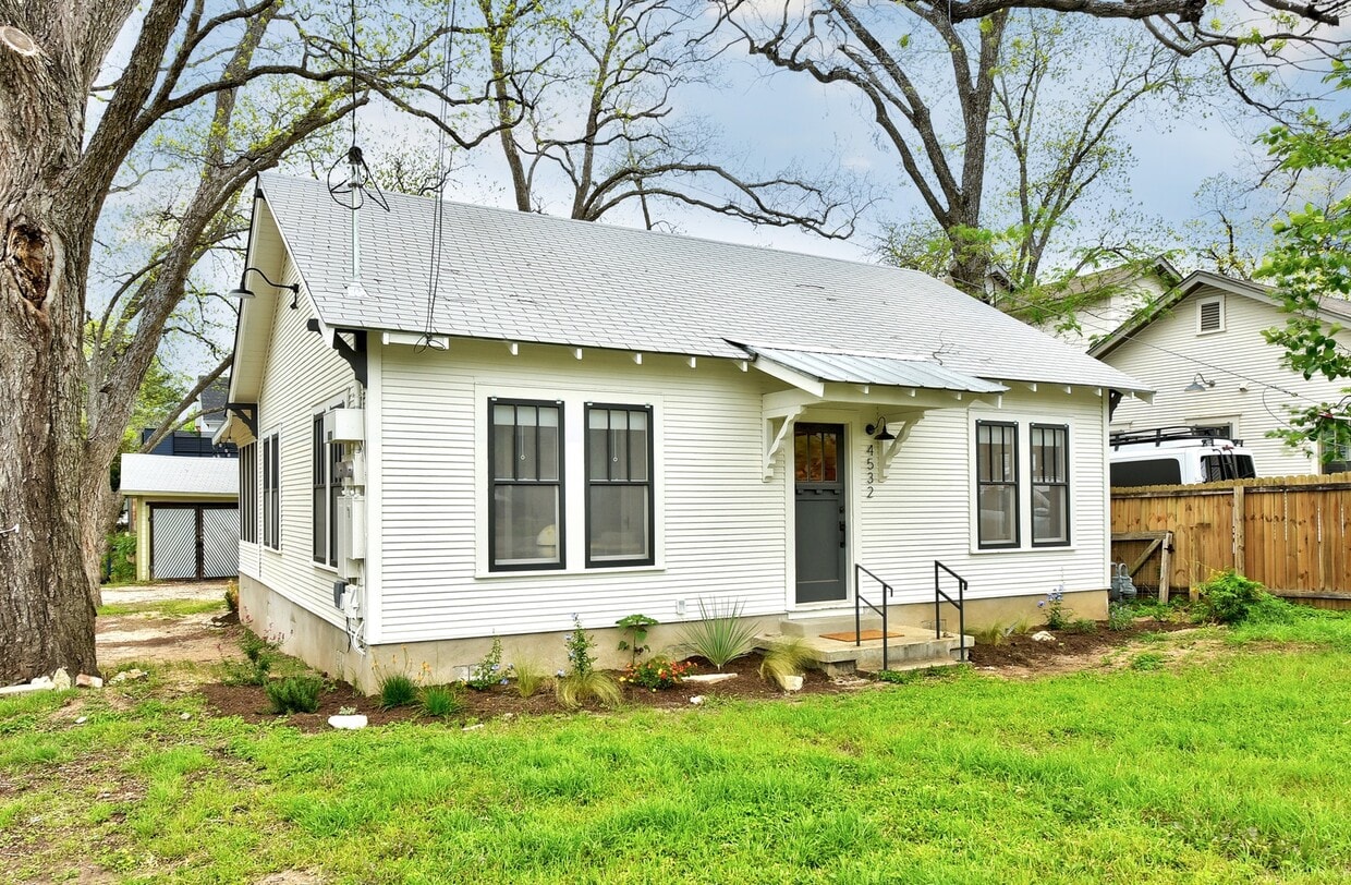 4532 Duval St, Austin, TX 78751 House for Rent in Austin, TX