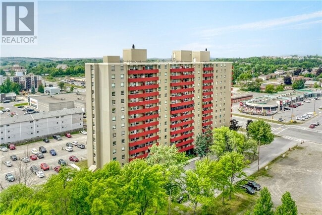 Building Photo - 901 Lasalle Blvd