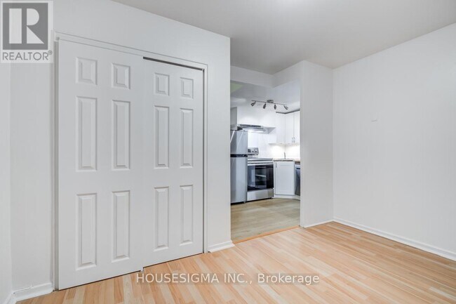 Photo du bâtiment - 661-661 Huron St
