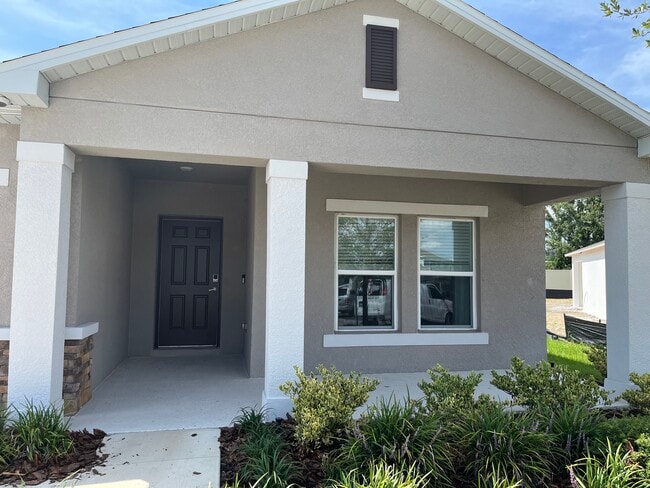 Foto del edificio - 2068 Rosewood Cir