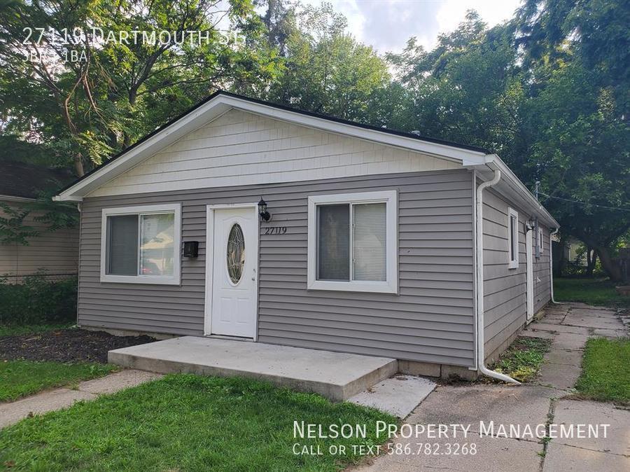 Primary Photo - 27119 Dartmouth St