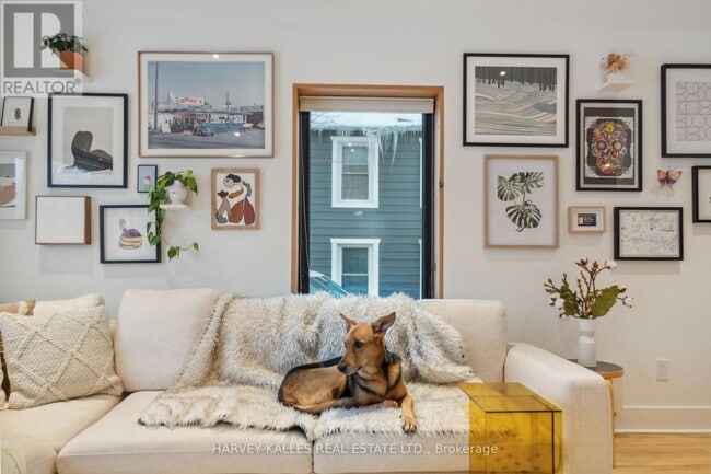 Building Photo - 205 Beech St