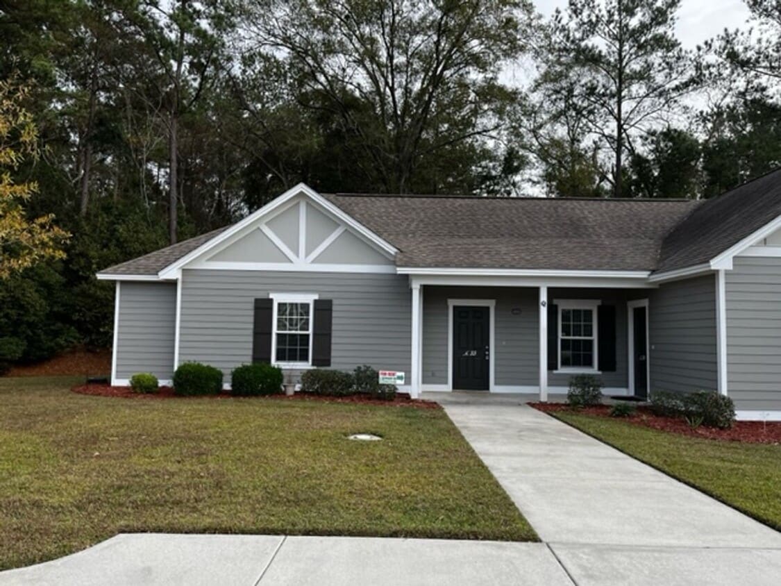 Primary Photo - 2 Bedroom/2 Bath Duplex in Hahira