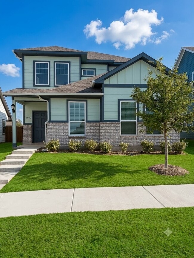 Building Photo - 1912 Bluebonnet Ln