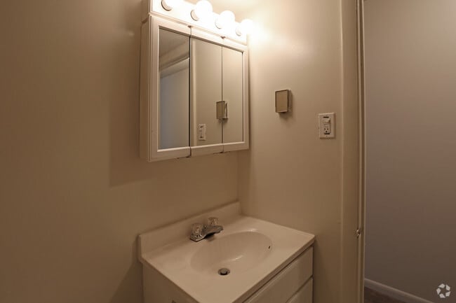 Interior Photo - Brandywine Manor