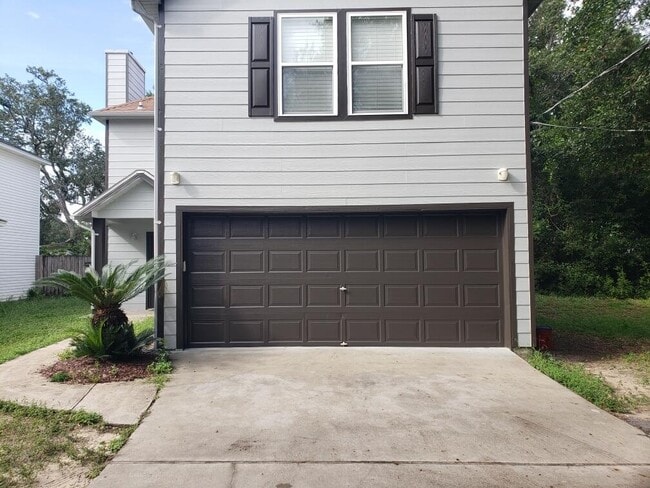 Building Photo - 2237 Monahan Ct