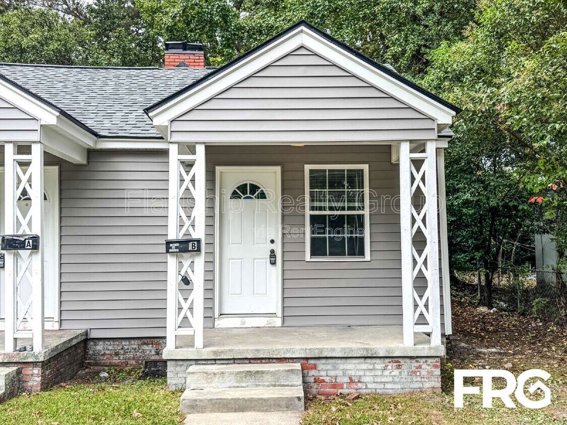Foto principal - 804 Bancroft Ave