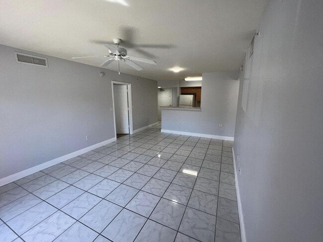 Building Photo - 6769 Heritage Grande