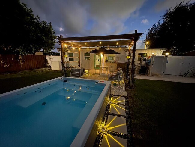 Foto del edificio - 127 SW 10th Ave