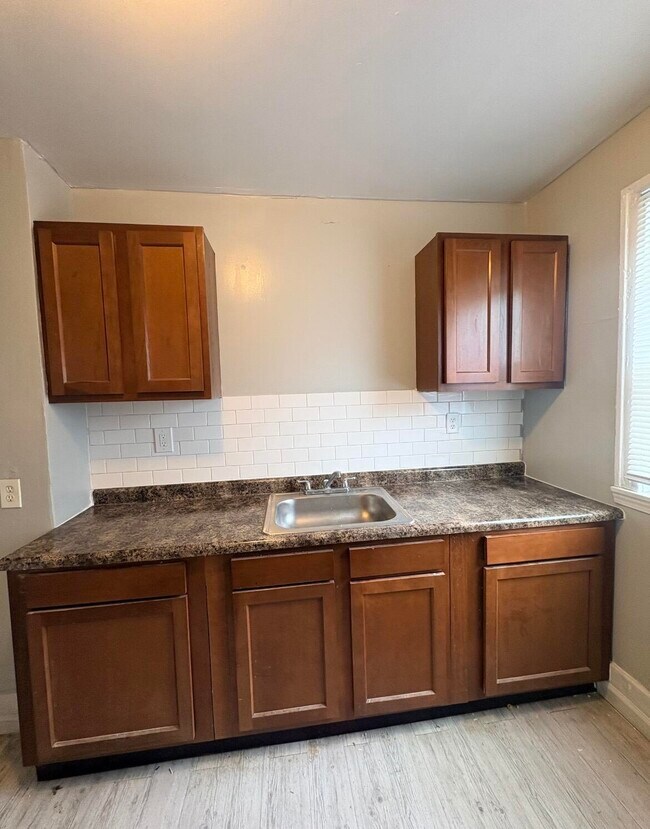 Foto del edificio - 9342 Northlawn St