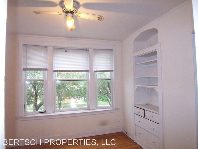 Building Photo - 4344 N Winchester Ave