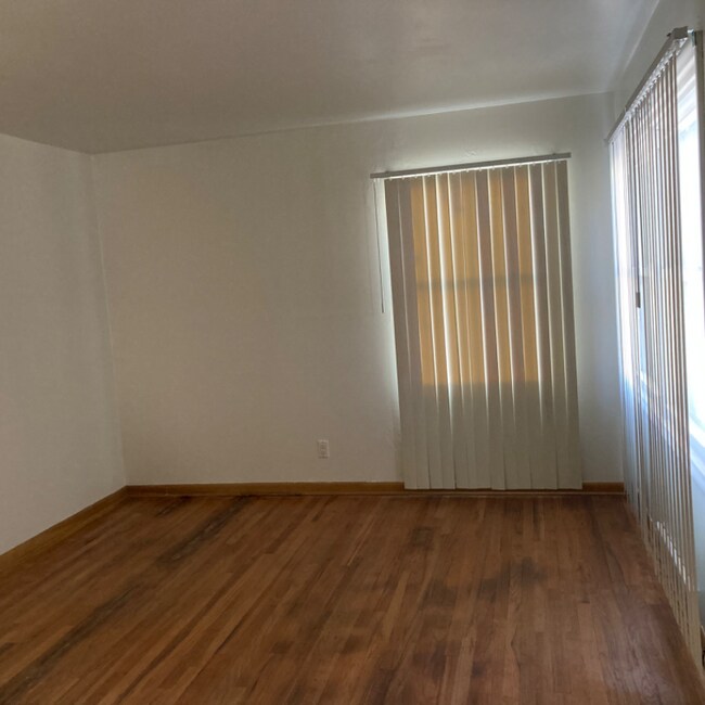 Foto del edificio - 4322 N 54th St