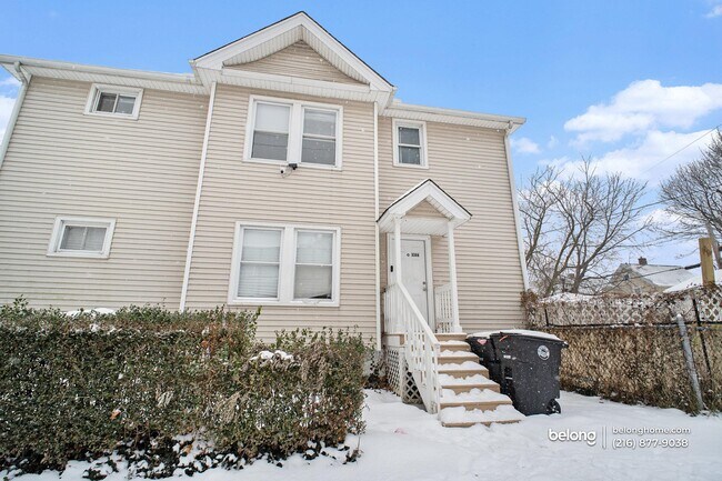 Foto del edificio - 3366 W 88th St