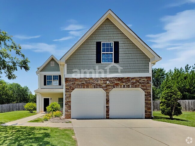 Building Photo - 202 Monarch Way