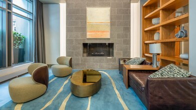 660 Washington photo'