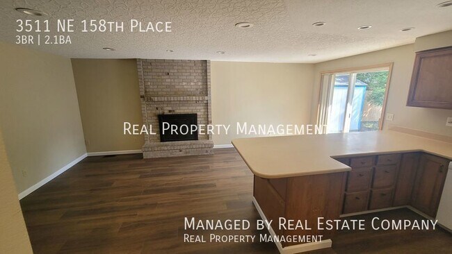 Building Photo - Spacious Three Bed Two Bath Vancouver Home...