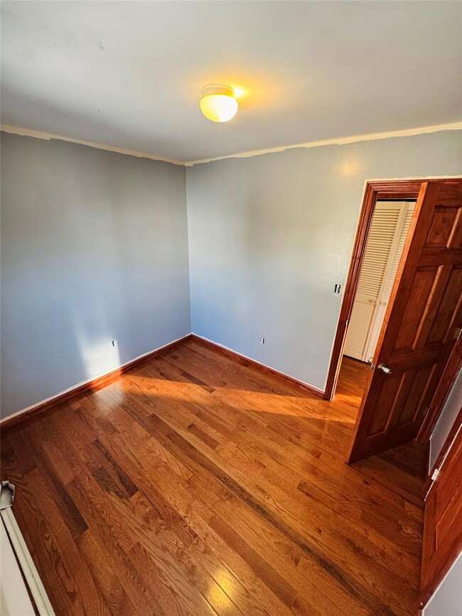 Foto del edificio - 2448 Rockaway Fwy