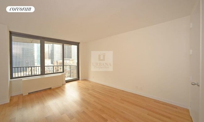 Foto del edificio - 150 E 57th St