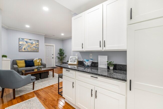 Foto del edificio - 32 Reedsdale St