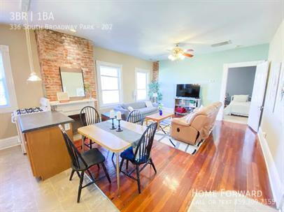 Foto del edificio - 336 S Broadway Park
