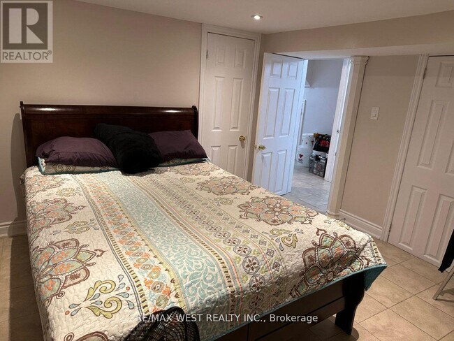 Photo du bâtiment - 25 Coronado Ct