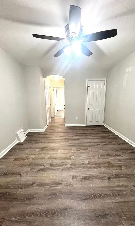 Foto del edificio - 4118 Bennington St