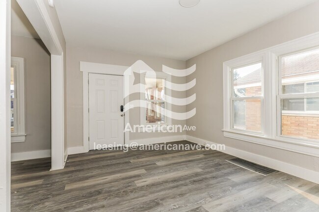 Foto del edificio - 1653 Huffman Ave