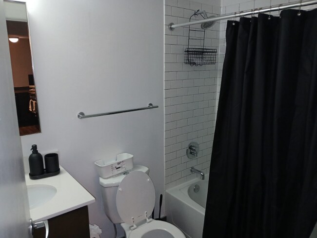 Foto del edificio - 1250 9th St NW
