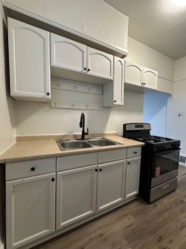 Foto del edificio - 53 N Chicago St