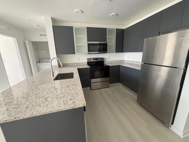 Building Photo - 5587 Millennia Park Dr