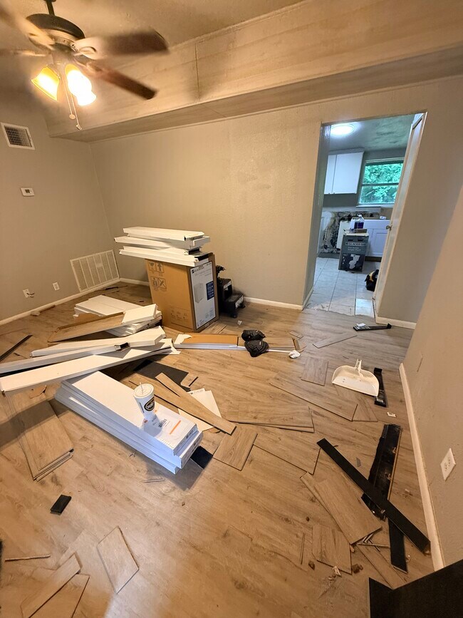 Foto del edificio - 3002 Lark St